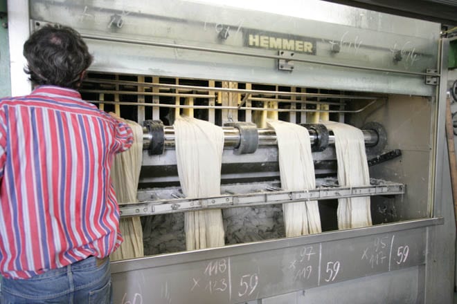 Walk Waschmaschine Befüllung mit den Webstücken Ritter Decken