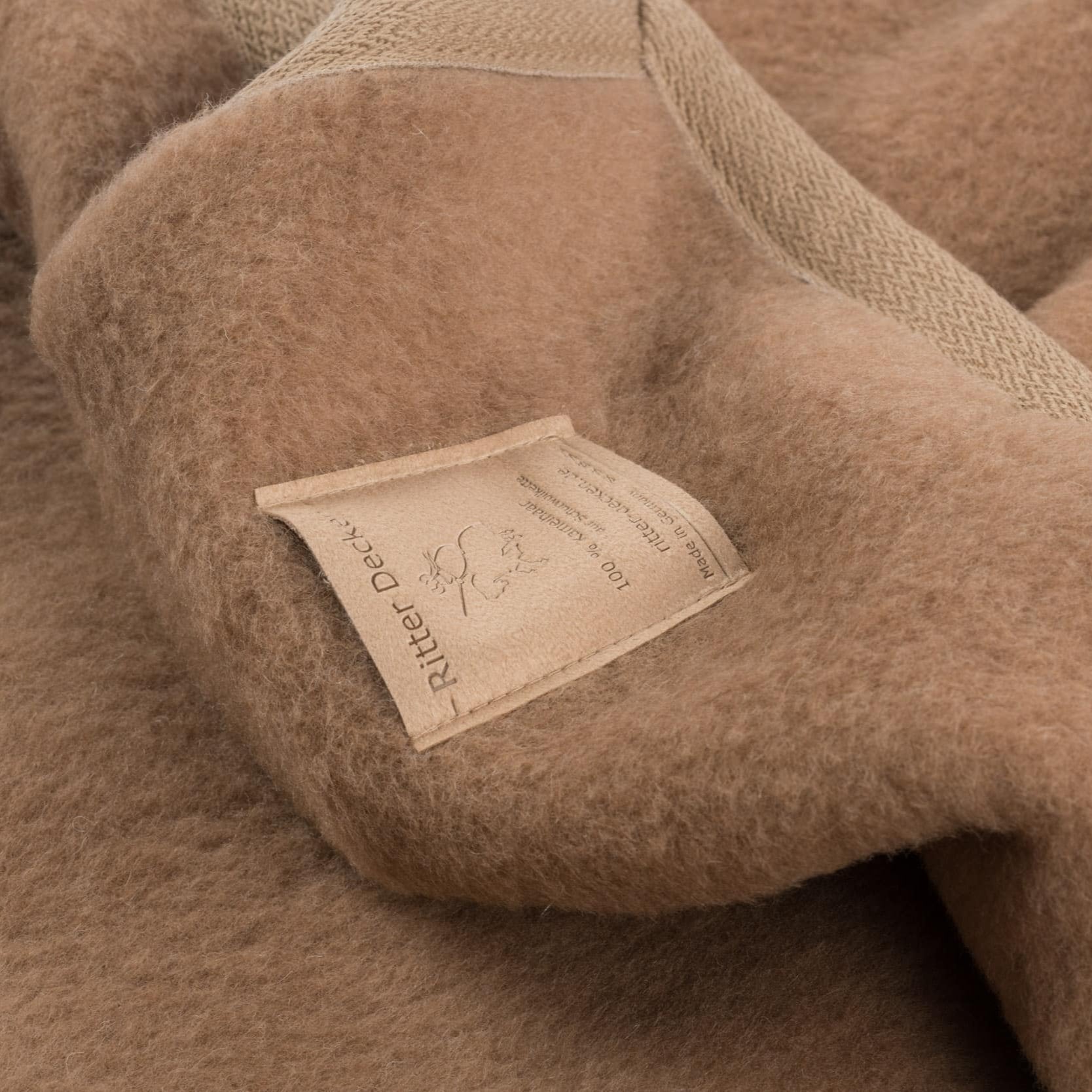 Maharadscha Kamelhaardecke im Detail