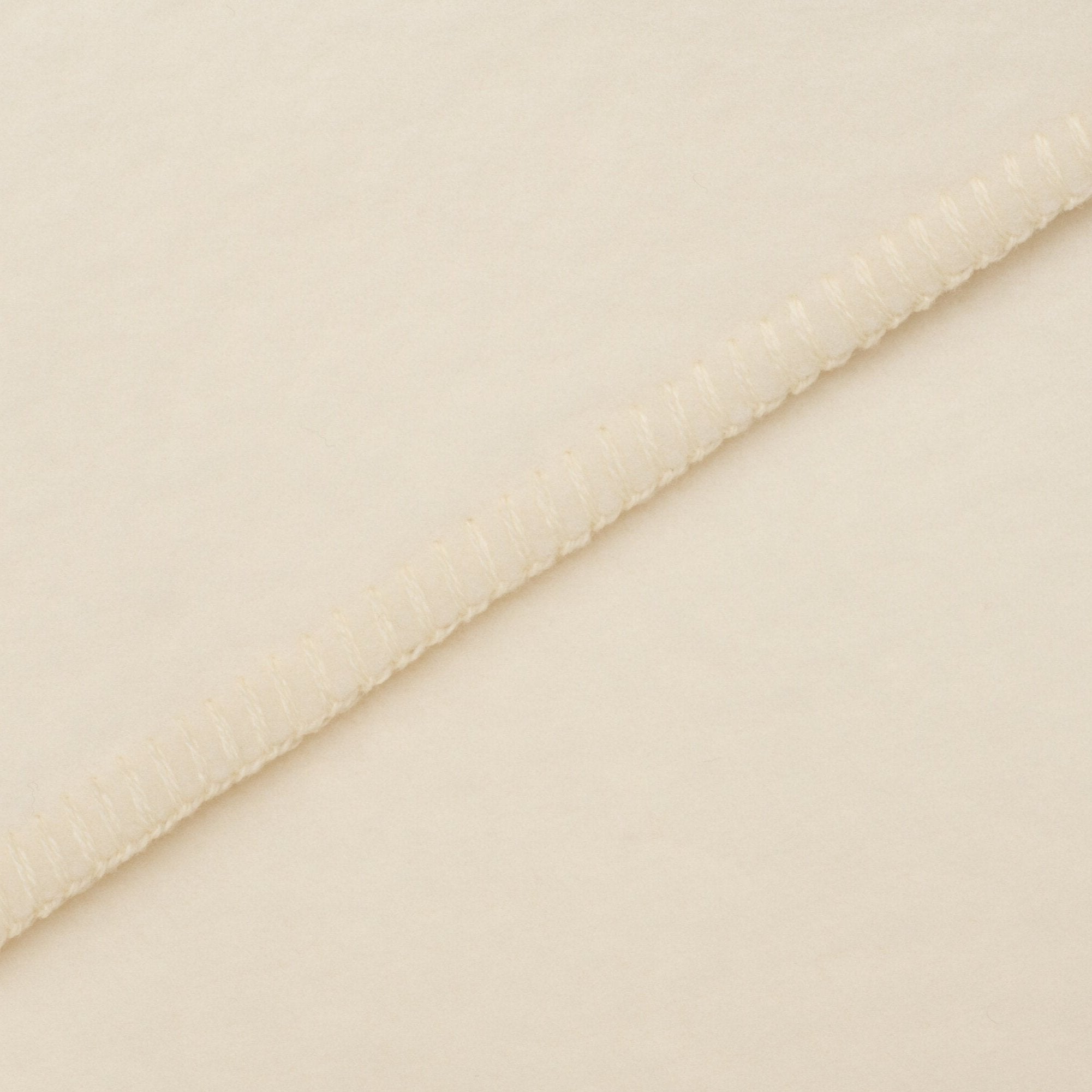 Farbmuster Karlsbad weiß