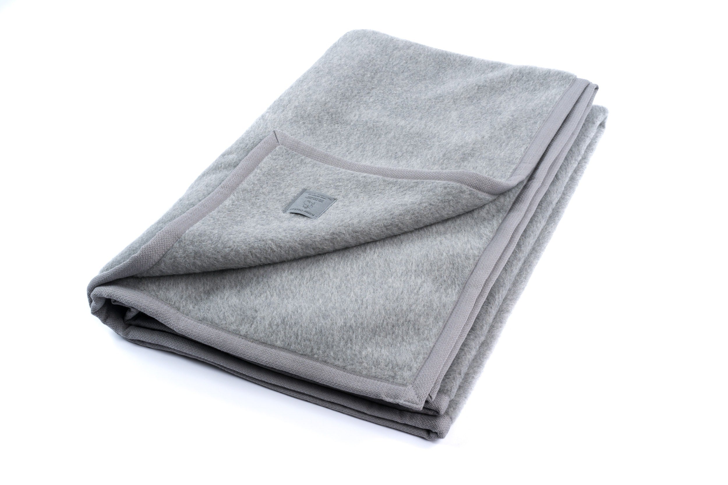 Gefaltete Perulama Alpakadecke in silbergrau