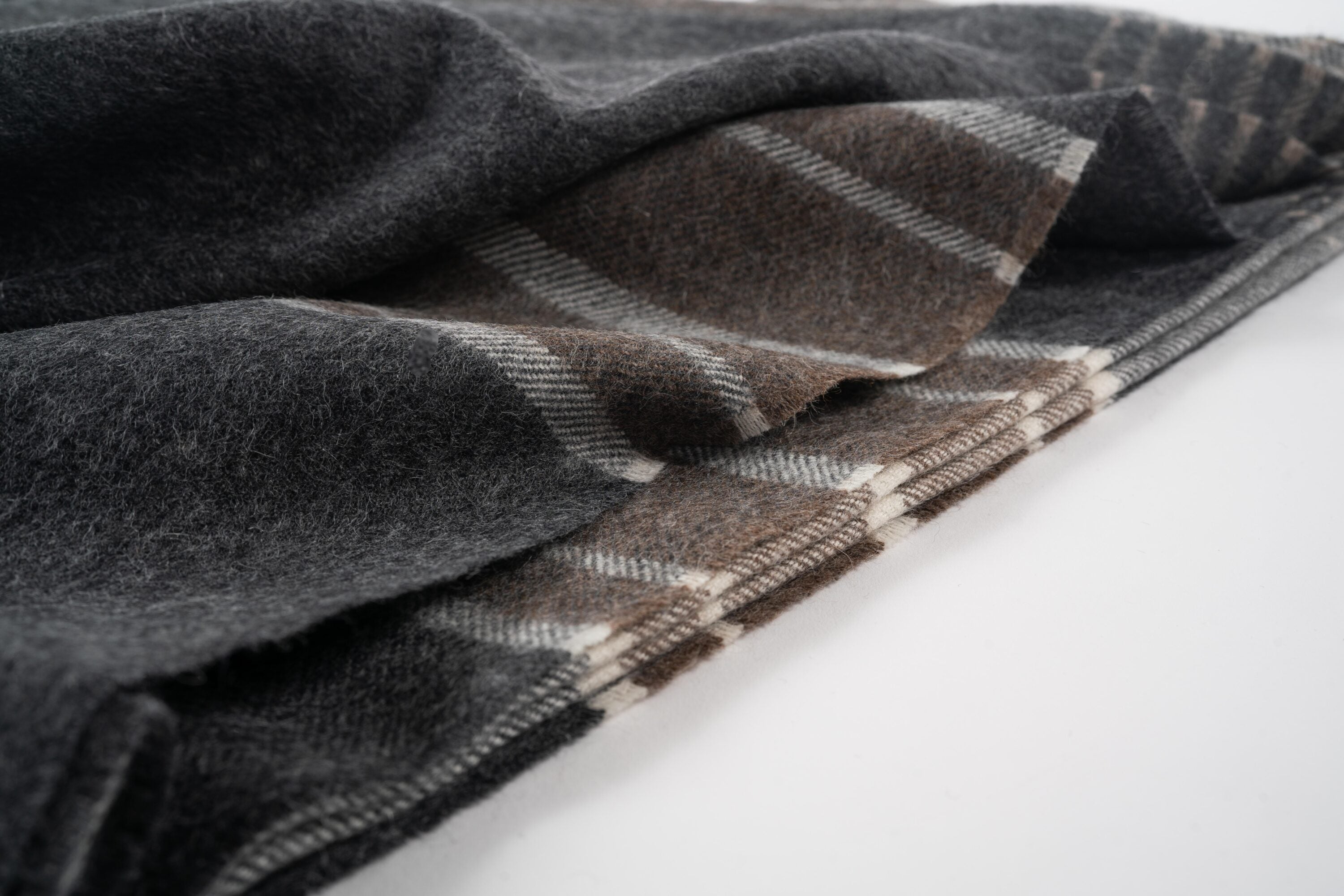 Silkeborg Santa Cruz Babyalpaka Plaid braun kariert