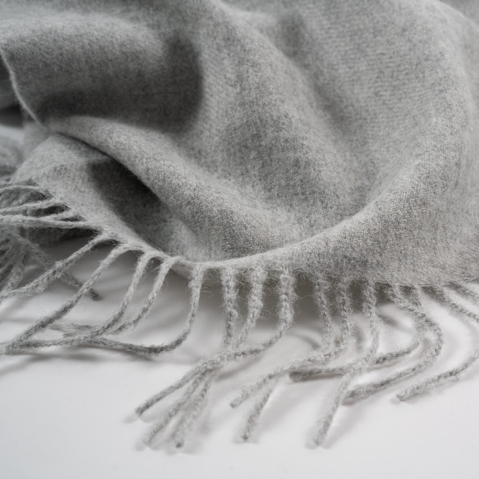 Plaza Silkeborg Babyalpaka Plaid grau meliert