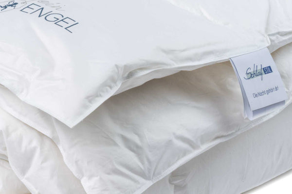 Hochwertige Daunen Bettdecke kaufen - in 135 x 200 und 155 x 220 cm –  Ritter Decken