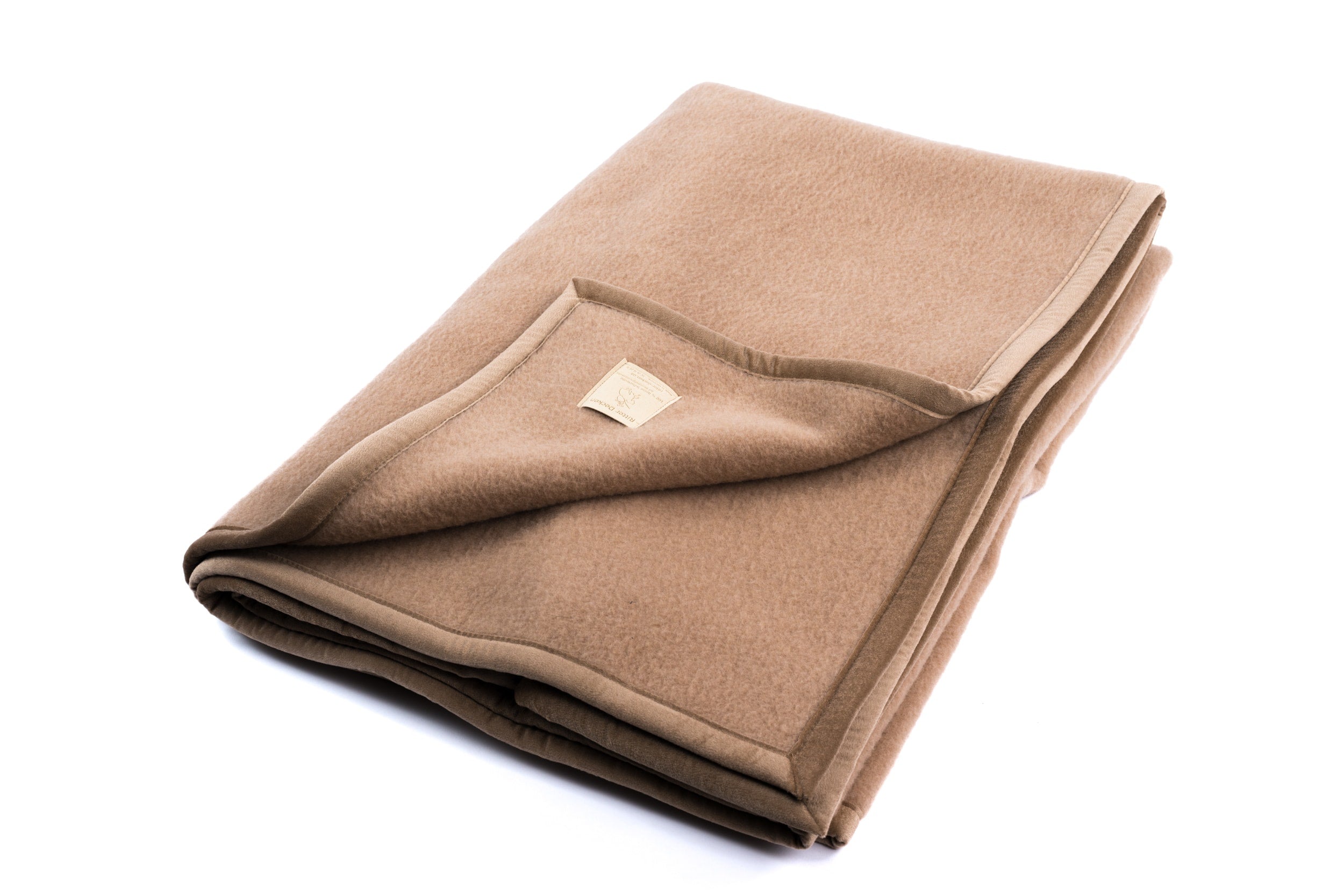 Gefaltete Lanawash Schurwolldecke in beige