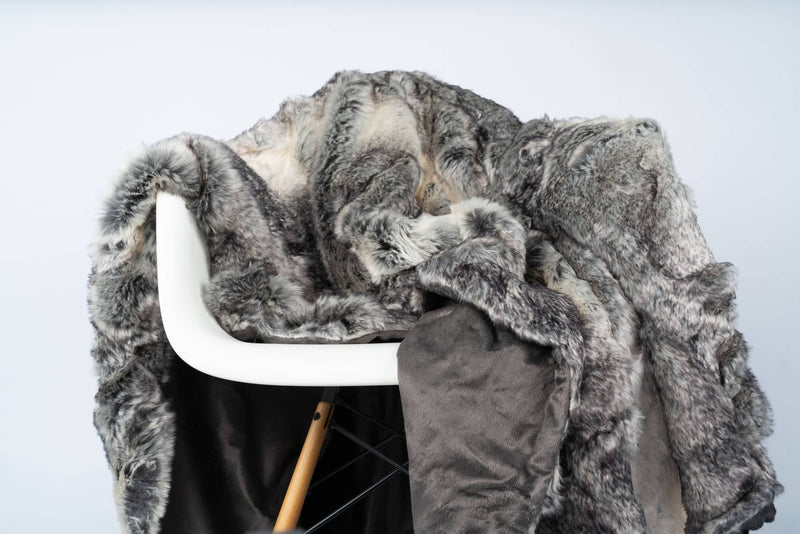 Ritter Decken Schakal Felldecke